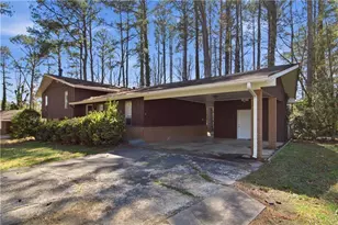 5455 St Lo Ln, Atlanta, GA 30349 - Photo 2