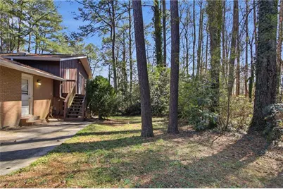 5455 Saint Lo Lane, Atlanta, GA 30349 - Photo 18