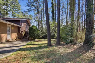 5455 St Lo Ln, Atlanta, GA 30349 - Photo 18