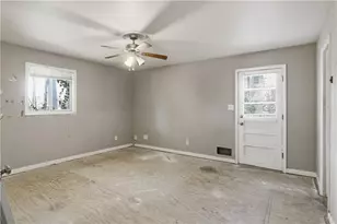 5455 St Lo Ln, Atlanta, GA 30349 - Photo 6