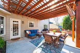 2700 Laurelwood Ln, Alpharetta, GA 30009 - Photo 14