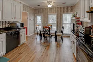 500 SE Nicole Ct SE, Conyers, GA 30094 - Photo 8