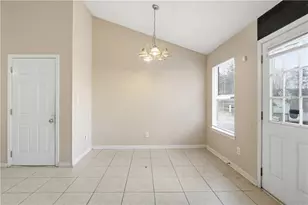 3565 Mosswood Ln, Rex, GA 30273 - Photo 10