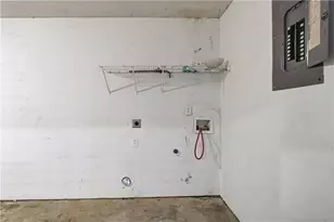 3565 Mosswood Ln, Rex, GA 30273 - Photo 24