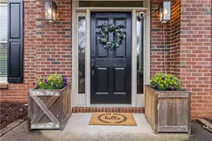 645 Summerwind Wy, Suwanee, GA 30024 - Photo 6