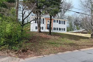 639 Bonnie Dell Dr, Marietta, GA 30062 - Photo 1