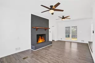 9200 Brave Ct, Jonesboro, GA 30236 - Photo 12