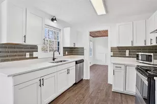 9200 Brave Ct, Jonesboro, GA 30236 - Photo 10