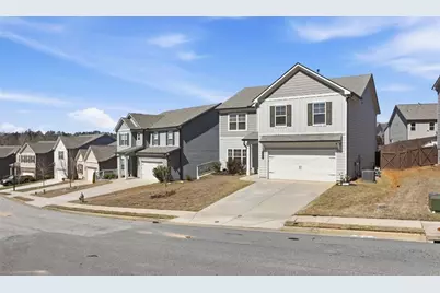 362 Auburn Crossing Drive, Auburn, GA 30011 - Photo 2