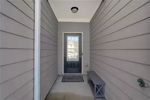 3914 Prospect Point Dr, Oakwood, GA 30566 - Photo 2