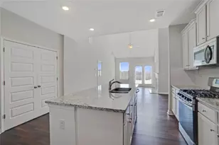 3914 Prospect Point Dr, Oakwood, GA 30566 - Photo 6