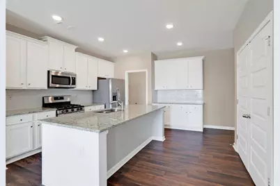 3914 Prospect Point Drive, Oakwood, GA 30566 - Photo 8