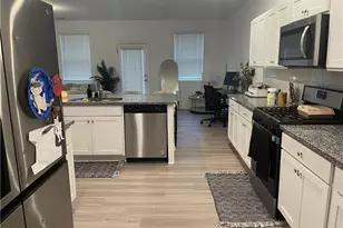 5765 Thornton Dr, Cumming, GA 30028 - Photo 4