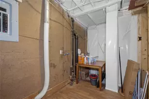 3906 Land O Lakes Dr NE, Atlanta, GA 30342 - Photo 38