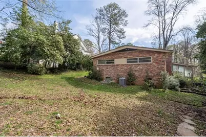 3906 Land O Lakes Drive NE, Atlanta, GA 30342 - Photo 40