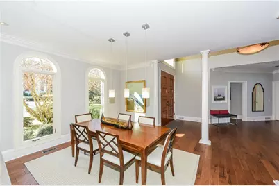 860 Carlton Ridge NE, Atlanta, GA 30342 - Photo 6