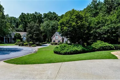 860 Carlton Ridge NE, Atlanta, GA 30342 - Photo 50