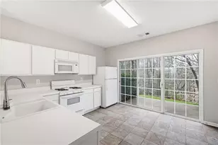 292 Devonshire Dr, Alpharetta, GA 30022 - Photo 14