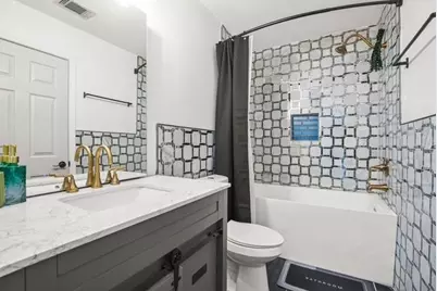 545 Elmwood Road NW, Atlanta, GA 30318 - Photo 8