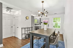 545 Elmwood Rd NW, Atlanta, GA 30318 - Photo 6