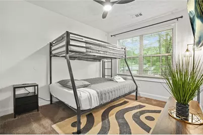 545 Elmwood Road NW, Atlanta, GA 30318 - Photo 10