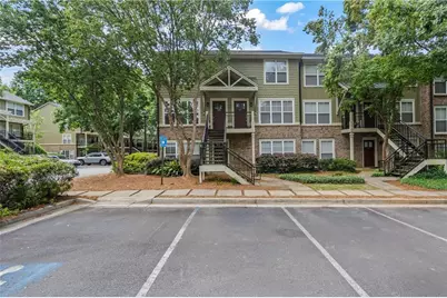 660 Barnett Shoals #421, Athens, GA 30605 - Photo 2