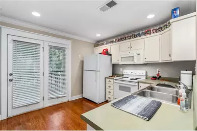 660 Barnett Shoals #421, Athens, GA 30605 - Photo 16