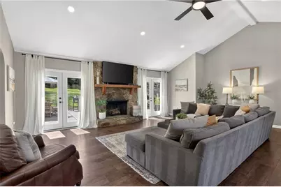 5484 Woodberry Circle, Marietta, GA 30068 - Photo 4