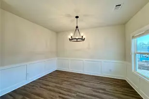 6454 Plantation Station Dr, Lula, GA 30554 - Photo 4