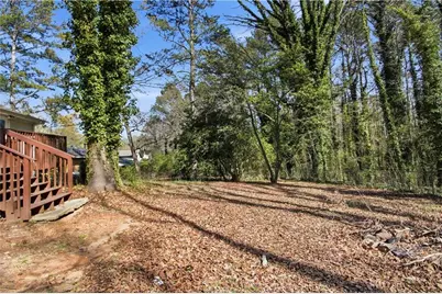 595 Sheppard Road, Stone Mountain, GA 30083 - Photo 16