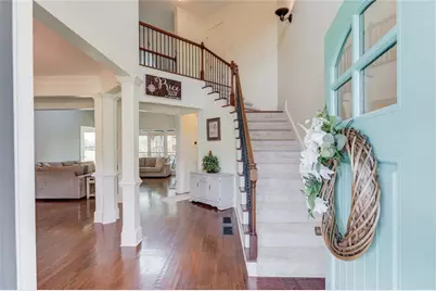 1005 Silver Thorne Drive, Loganville, GA 30052 - Photo 8