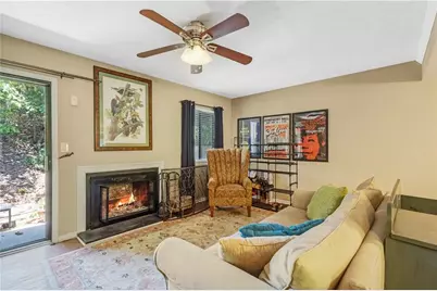 2877 Torreya Way SE #5, Marietta, GA 30067 - Photo 4