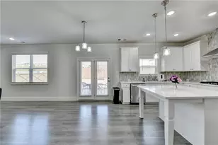 5285 Blue Mountain Ln, Cumming, GA 30040 - Photo 14