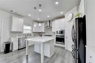 5285 Blue Mountain Ln, Cumming, GA 30040 - Photo 8