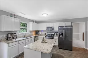 3275 Hunting Creek Pass, Douglasville, GA 30135 - Photo 10