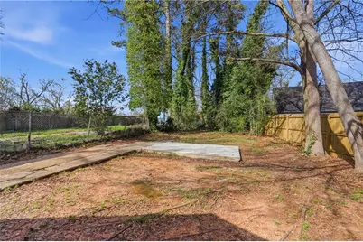 1535 Pineview Terrace SW, Atlanta, GA 30311 - Photo 30