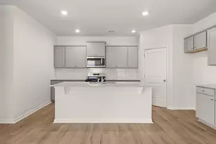 92 Cyrilla Walk, Dallas, GA 30132 - Photo 4