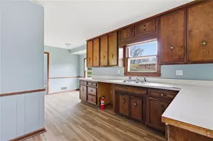 4075 Craig Pl, Gainesville, GA 30507 - Photo 12