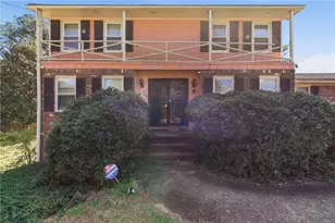 1698 Cheryl Leigh Dr, Riverdale, GA 30296 - Photo 4