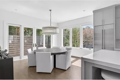 4005 Hazel Nut Lane, Atlanta, GA 30342 - Photo 10