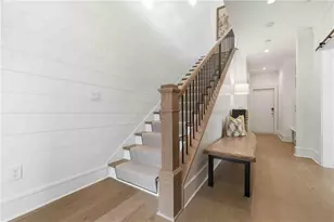 2520 Appleden Pl NE, Atlanta, GA 30319 - Photo 4