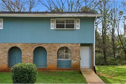 1069 Laurel Lane NW, Conyers, GA 30012 - Photo 2