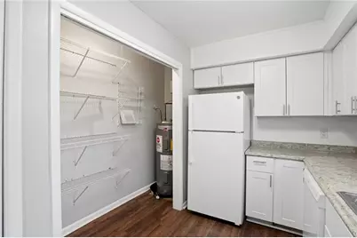 1069 Laurel Lane NW, Conyers, GA 30012 - Photo 12