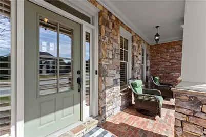 4610 Vista Ridge Lane, Flowery Branch, GA 30542 - Photo 4