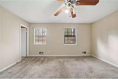 2904 Woodhollow Lane, Jonesboro, GA 30236 - Photo 14