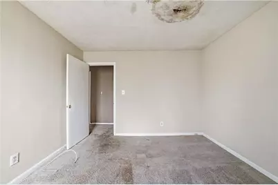2904 Woodhollow Lane, Jonesboro, GA 30236 - Photo 18
