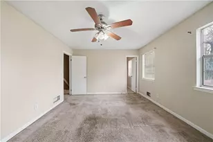 2904 Woodhollow Ln, Jonesboro, GA 30236 - Photo 16