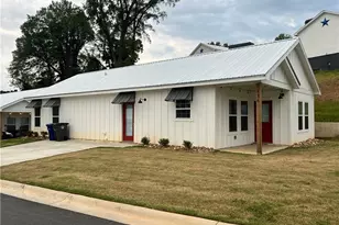 536 Liberty Pk Dr, Gainesville, GA 30501 - Photo 1