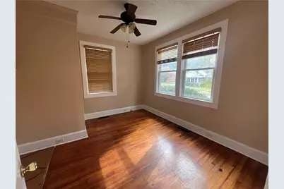 5 G Avenue, Gainesville, GA 30504 - Photo 4