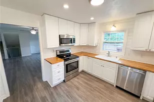 1272 Owen Cir, Sugar Hill, GA 30518 - Photo 20